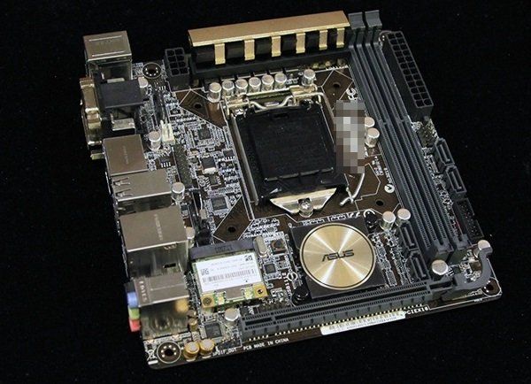 Asus-Z97I-Plus-motherboard